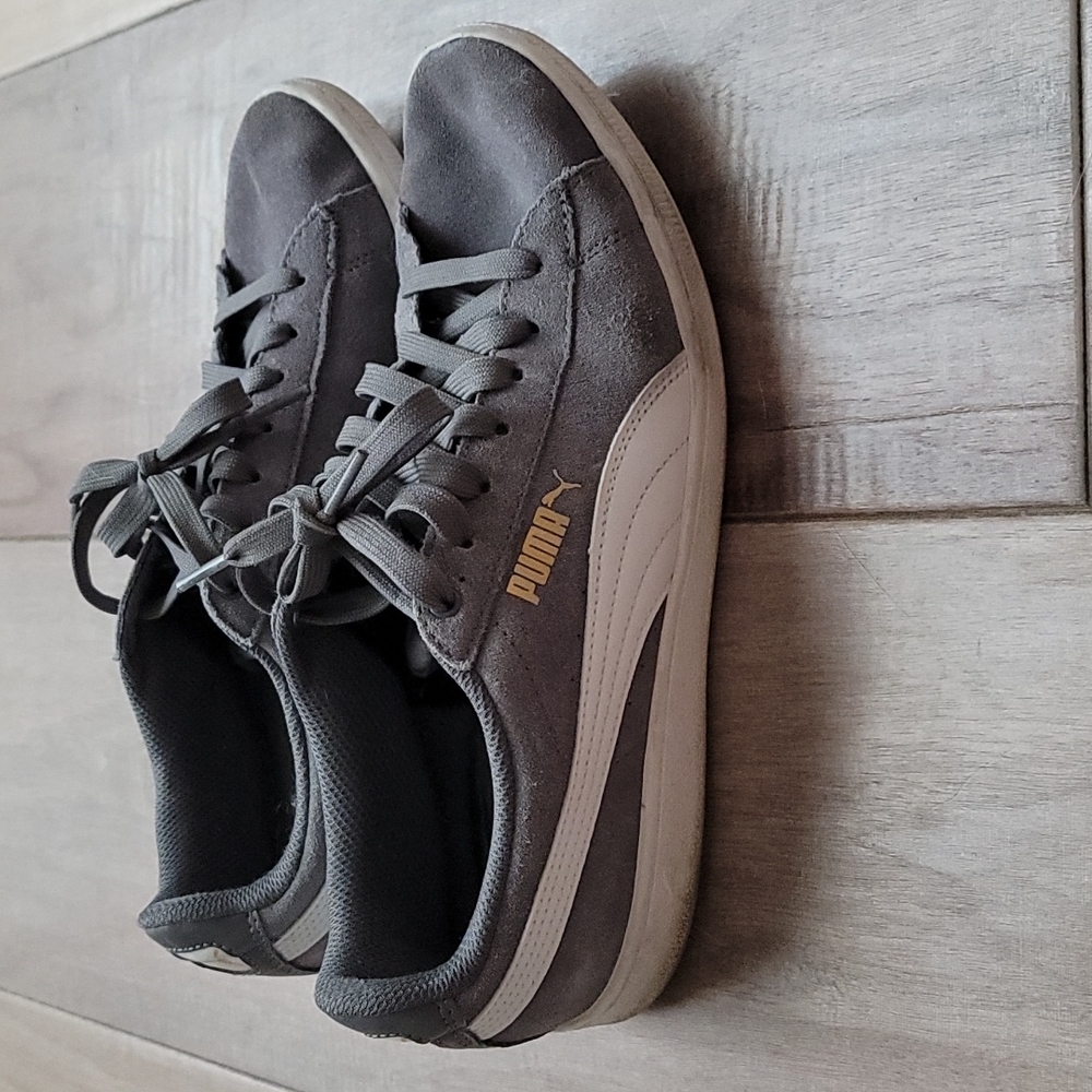 Puma Suede Gray Sneakers Women Size 9